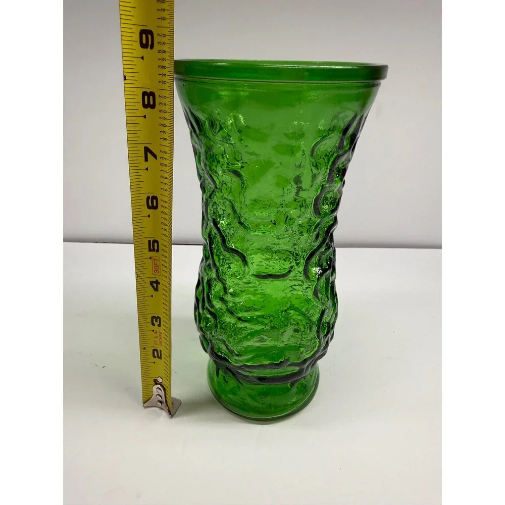 Vintage Hoosier Glass Emerald Green Crinkle TreeBark Textured Vase 4093 8.5 Inch